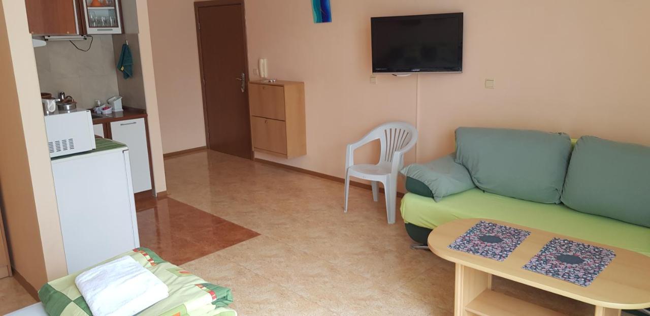 Elit 4 Apartments Pantai Sunny Luaran gambar
