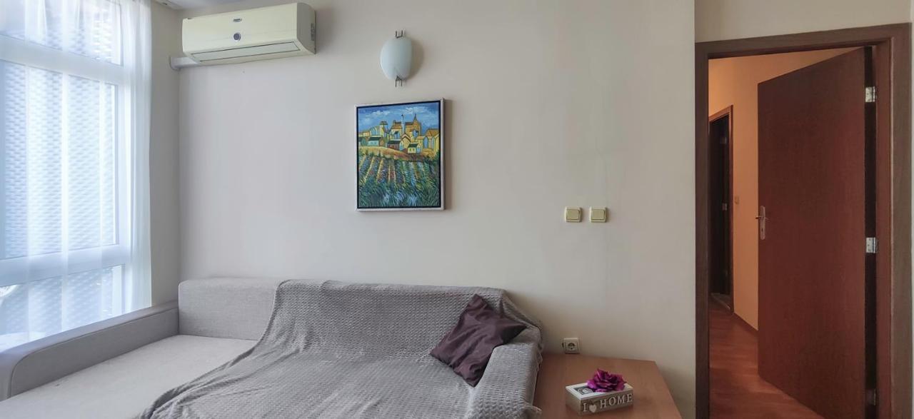 Elit 4 Apartments Pantai Sunny Luaran gambar