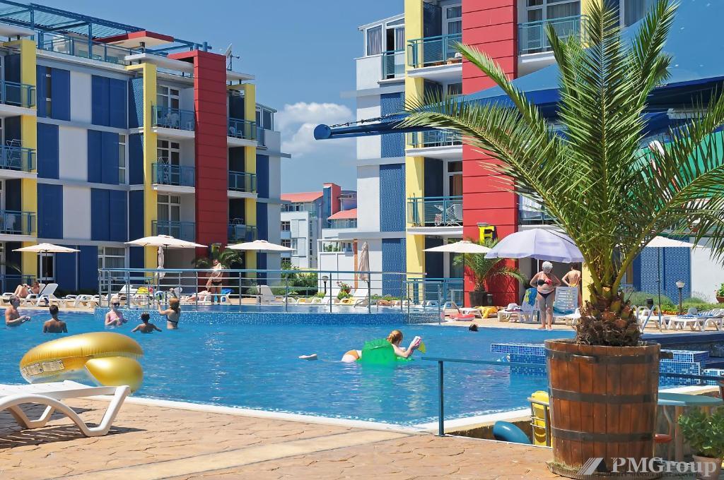 Elit 4 Apartments Pantai Sunny Luaran gambar