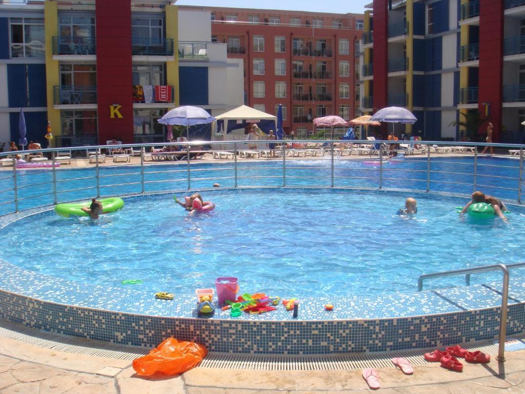Elit 4 Apartments Pantai Sunny Luaran gambar